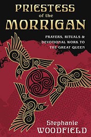 Front cover of Priestess of The Morrigan by Stephanie Woodfield