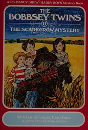 Front cover of Bobbsey Twins Scarecrow Mystery by Laura Lee Hope