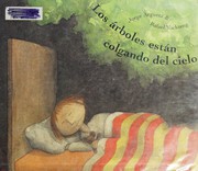 Front cover of Los árboles están colgando del cielo by Jorge Argueta