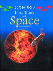Front cover of The Oxford First Book of Space by Andrew Langley