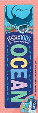 Front cover of Fandex Kids : Ocean : Facts That Fit in Your Hand by Workman Publishing