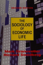 Front cover of The sociology of economic life by Mark S. Granovetter