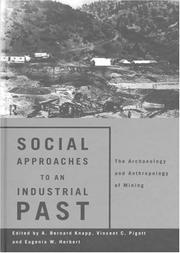 Front cover of Social approaches to an industrial past by A. Bernard Knapp