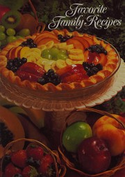 Front cover of Favorite family recipes by Heritage House (Nashville, Tenn.)