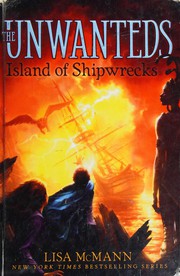 Front cover of Island of Shipwrecks by Lisa McMann