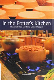 Front cover of In the potter's kitchen by Sumi Von Dassow
