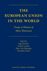 Front cover of European Union in the World by Inge Govaere