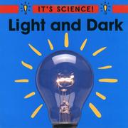 Front cover of Light and Dark (It's Science!) by Sally Hewitt