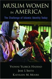 Cover of Muslim women in America by Yvonne Yazbeck Haddad