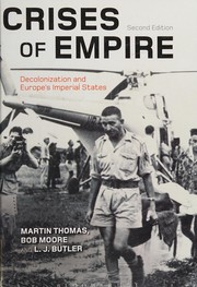 Front cover of Crises of empire by Martin Thomas