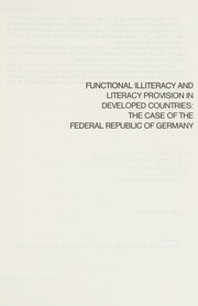 Front cover of Functional illiteracy and literacy provision in developed countries by Elisabeth Fuchs-Brüninghoff