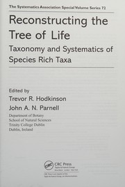 Cover of Reconstructing the tree of life by Trevor R. Hodkinson