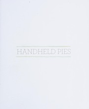 Front cover of Handheld pies by Sarah Billingsley