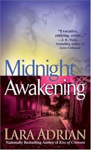 Front cover of Midnight Awakening (The Midnight Breed, Book 3) by Lara Adrian