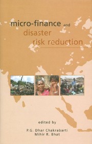 Front cover of Micro-finance and disaster risk reduction by International Workshop on Disaster Risk Mitigation: Potential of Micro-Finance for Tsunami Recovery (2005 New Delhi, India)