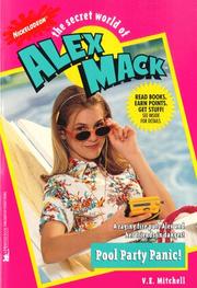 Front cover of Pool Party Panic the Secret World of Alex Mack 28 (Alex Mack) by V. E. Mitchell