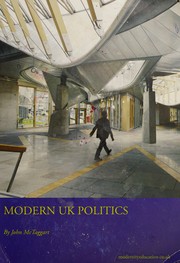 Front cover of Modern UK Politics by John McTaggart