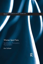 Front cover of Women Sport Fans by Kim Toffoletti