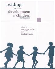 Cover of Readings on the development of children by Mary Gauvain
