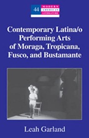Front cover of Performing Autobiography In U.S. Latina Theater by Leah Garland