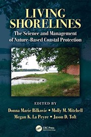 Front cover of Living Shorelines by Donna Marie Bilkovic