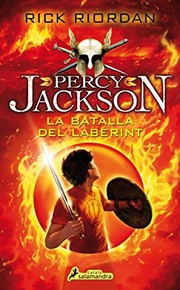 Front cover of The Battle of Labyrinth Graphic Novel by Robert Venditti