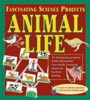 Front cover of Animal Life by Sally Hewitt