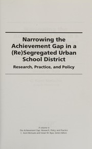Front cover of Narrowing the achievement gap in a (re)segregated urban school district by Vivian W. Ikpa