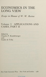 Front cover of Economics in the Long View by Charles P. Kindleberg