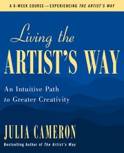Front cover of Living the Artist's Way by Julia Cameron