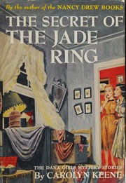 Front cover of The Secret of the Jade Ring by Carolyn Keene