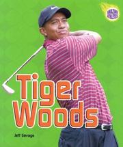 Front cover of Tiger Woods (Amazing Athletes) by Jeff Savage