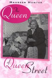 Front cover of The queen of Queen Street by Maureen Hunter