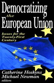 Front cover of Democratizing the European Union by Catherine Hoskyns