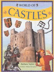 Front cover of World of Castles by Barbara Taylor