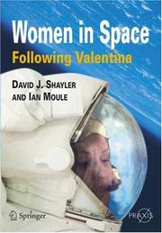 Front cover of Women in space by David Shayler
