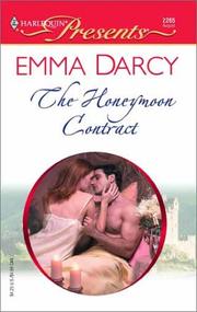 Front cover of The Honeymoon Contract  (The Kings Of Australia) by Emma Darcy