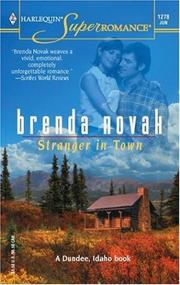 Front cover of Stranger in town by Brenda Novak