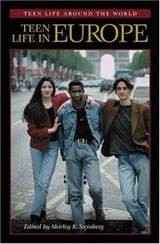 Front cover of Teen Life in Europe (Teen Life around the World) by Shirley R. Steinberg