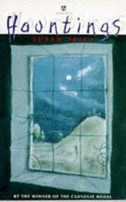 Front cover of Hauntings (Signature) by Susan Price