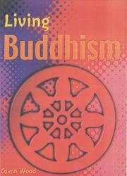 Front cover of Living Buddhism (Living Religions) by Cavan Wood