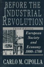 Cover of Storia economica dell'Europa pre-industriale by Carlo Maria Cipolla