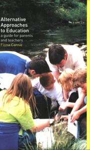 Front cover of Alternative approaches to education by Fiona Carnie