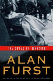 Front cover of The spies of Warsaw by Alan Furst