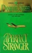 Front cover of Una Perfecta Desconocida/Perfect Stranger by Danielle Steel