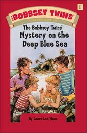 Front cover of The Bobbsey Twins' Mystery on the Deep Blue Sea by Laura Lee Hope