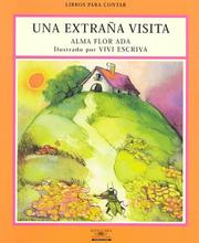Front cover of Una Extrana Visita / Strange Visitors by Unknown