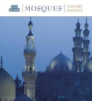Front cover of Mosques (Built to Last) by Valerie Bodden