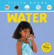 Front cover of Water (Little Hands) by Rachel Matthews
