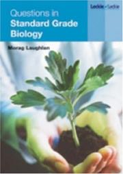 Front cover of Questions in Standard Grade Biology (Standard Grade) by Morag Laughlan